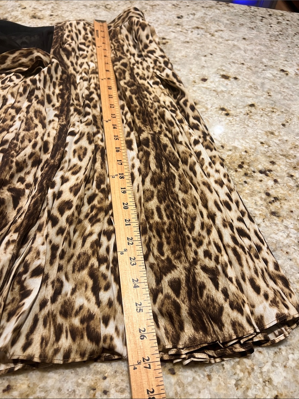 J.CREW WOMENS PLEATED LEOPARD MIDI SKIRT SIZE 4 LIKE NEW! - Picture 10 of 10